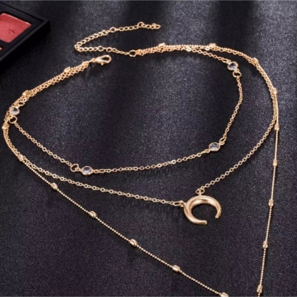 *Naomi* Layered Chain Necklace - Picture 4 of 7